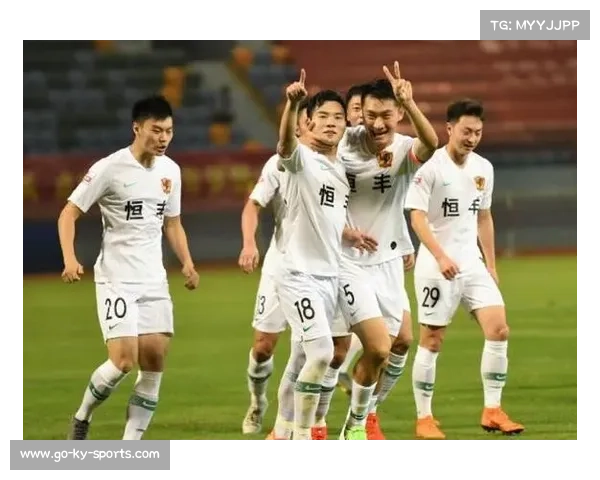 中游竞争史上最紧凑,第4至第15名仅差7分创纪录 中游竞争史上最紧凑,第4至第15名仅差7分创纪录